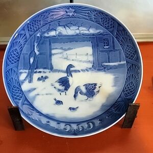 Royal Copenhagen 1969 In The Old Farmyard Blue